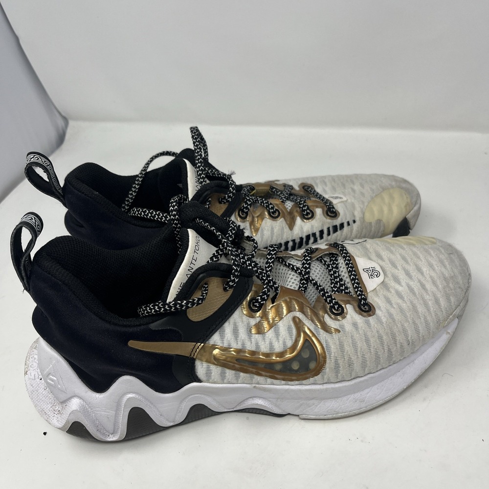 Nike Giannis Immortality Championship Gold Black White CZ4099-100 Size US 9.5